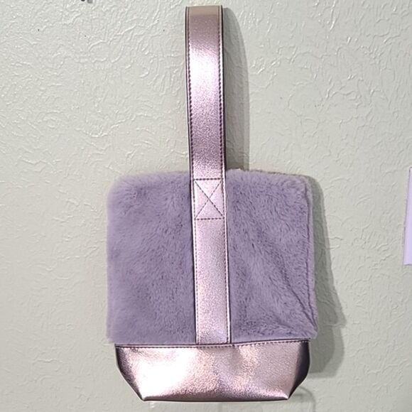 Holiday Faux Fur Double Wine Bag, Silver Gray Fur with Shiny Rose Gold/Silver - Picture 1 of 4